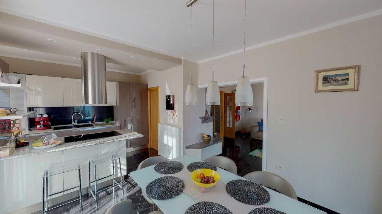 Villa Luppo Ičići Eksteriør bilde