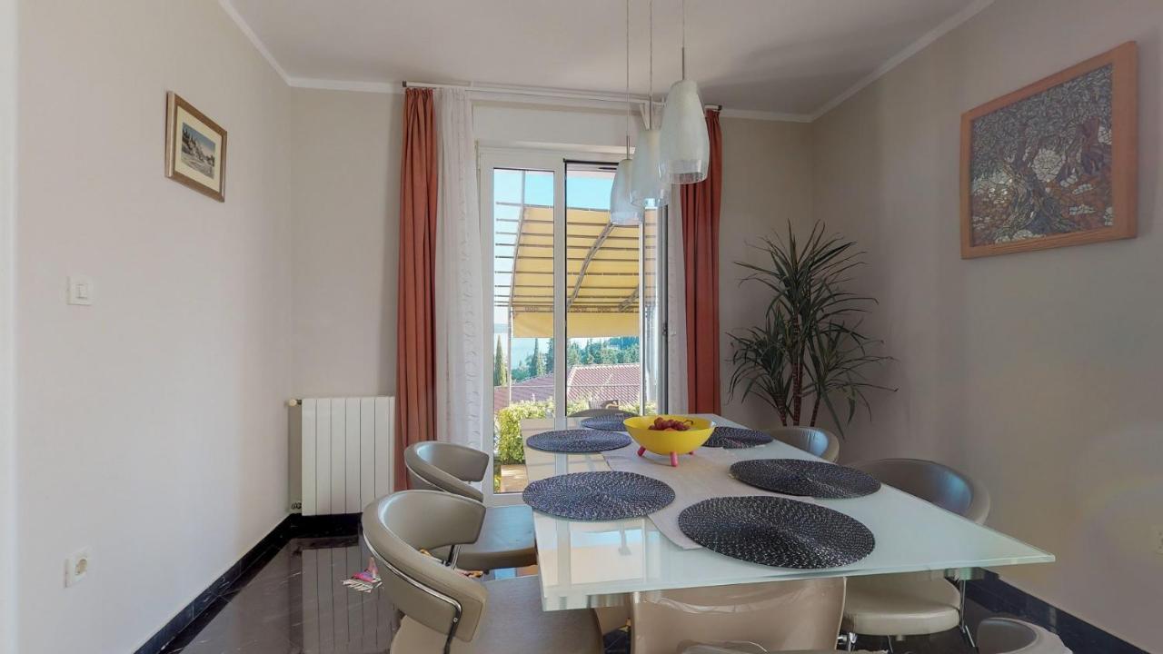 Villa Luppo Ičići Eksteriør bilde